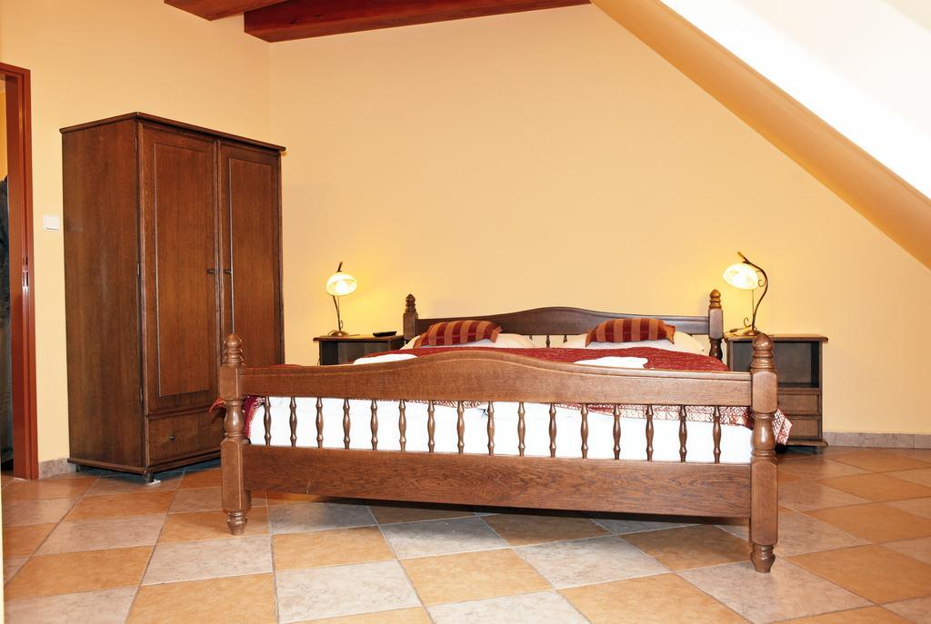Hotel Pelikan Trebon Phòng bức ảnh