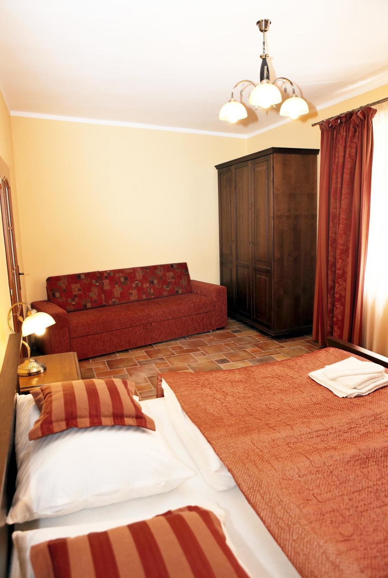 Hotel Pelikan Trebon Ngoại thất bức ảnh