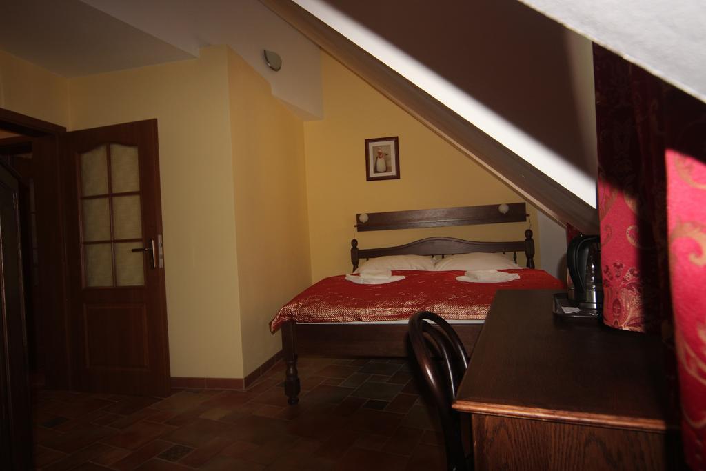 Hotel Pelikan Trebon Ngoại thất bức ảnh
